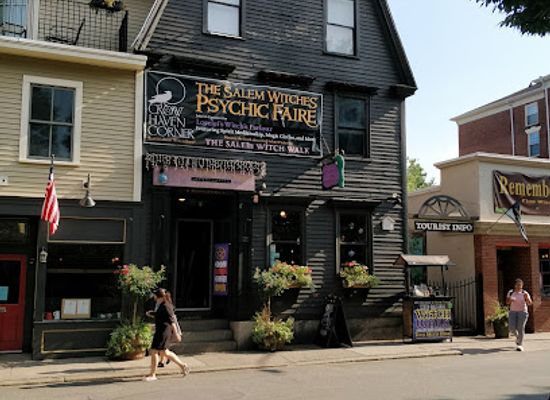 massachusetts/north-shore/attraction/witch-history-museum