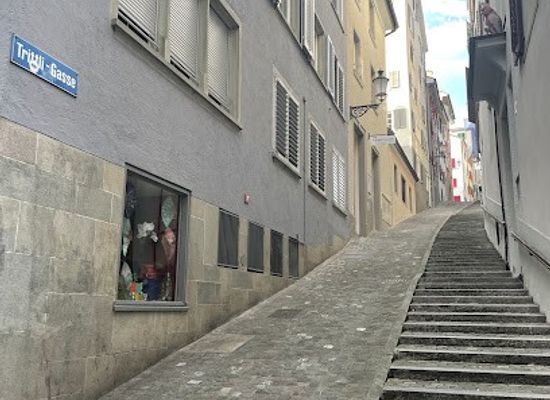 switzerland/zurich/attraction/leonhard-fopp-s-galerie-trittli-gasse-rent-a-gallery
