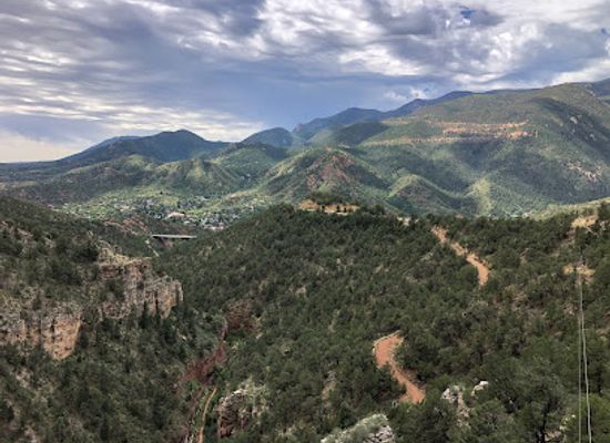colorado/pikes-peak/attraction/lantern-tour