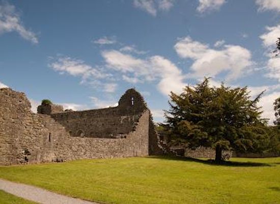 ireland/county-galway/attraction/st-mary-of-the-rosary-catholic-church