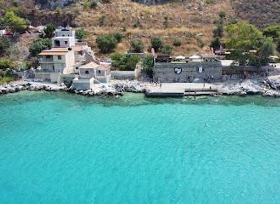 greece/kalamata/attraction/limeni