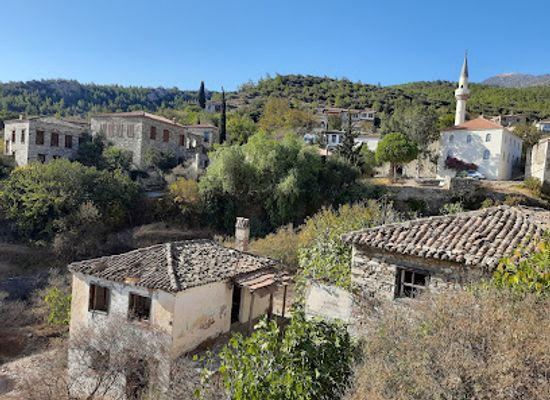 turkiye/ionia/attraction/old-doganbey-houses