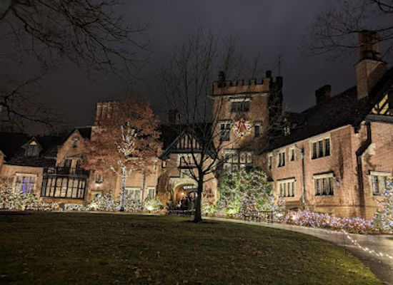 ohio/akron/highland-square/attraction/stan-hywet-hall-gardens
