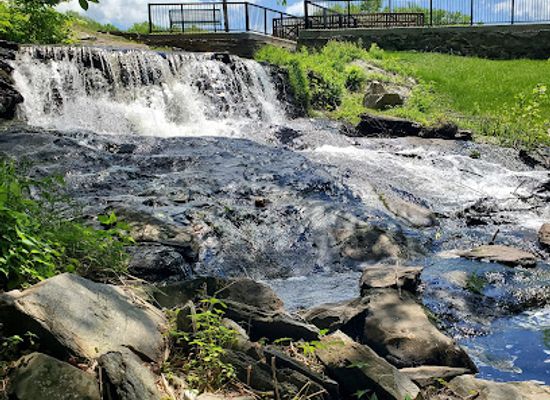 connecticut/tolland-county/attraction/valley-falls-park