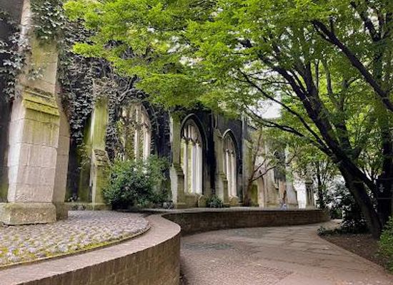united-kingdom/london/attraction/st-dunstan-in-the-east-church-garden