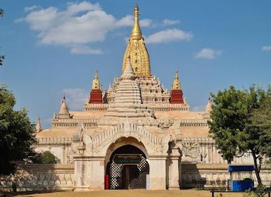 myanmar-burma/bagan/attraction/ananda-temple