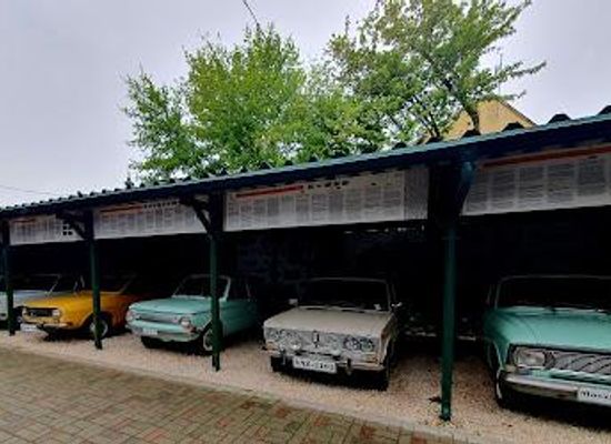 hungary/vac/attraction/retro-design-center