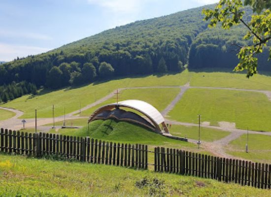 romania/harghita/attraction/roman-catholic-church-in-sumuleu-ciuc