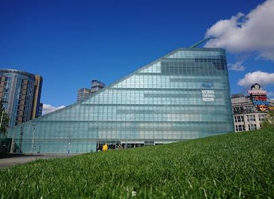 united-kingdom/manchester/attraction/cathedral-gardens