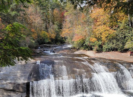 south-carolina/blue-ridge-mountains/attraction/turtleback-falls