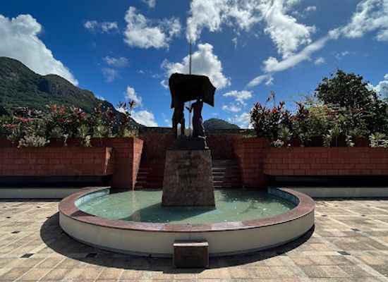 seychelles/st-anne-island/attraction/liberty-monument
