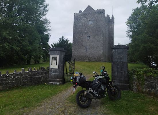 ireland/county-tipperary/attraction/redwood-castle
