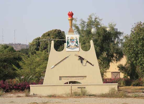 tanzania/dodoma/attraction/mnara-wa-mashujaa