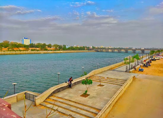 india/west-india/attraction/sabarmati-riverfront