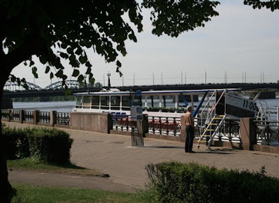 latvia/riga/kipsala/attraction/jelgava-celojumu-kugis