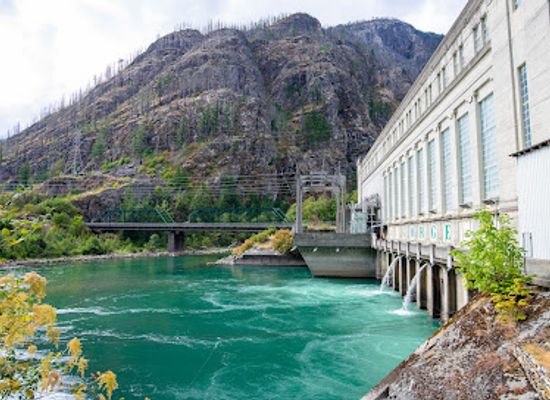 washington/north-cascades-national-park/attraction/ladder-creek-falls