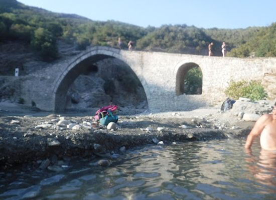albania/permet/attraction/ujevare