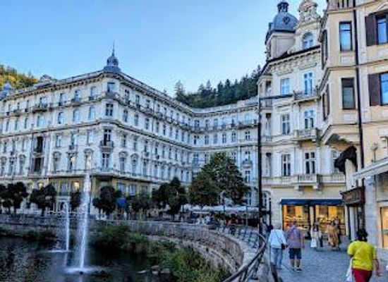 czechia/karlovy-vary/attraction/casino-pupp