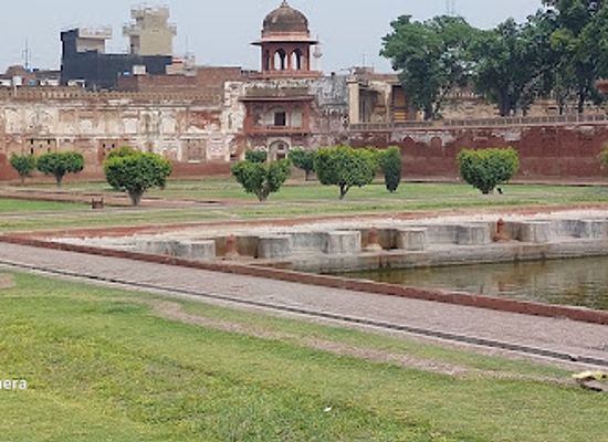 pakistan/central-punjab/attraction/shalamar-garden