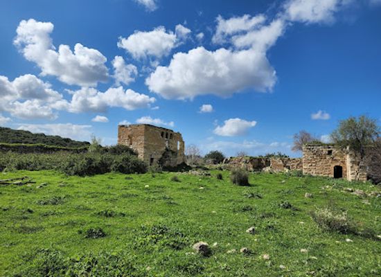 israel/rosh-hanikra/attraction/kharvat-gaaton