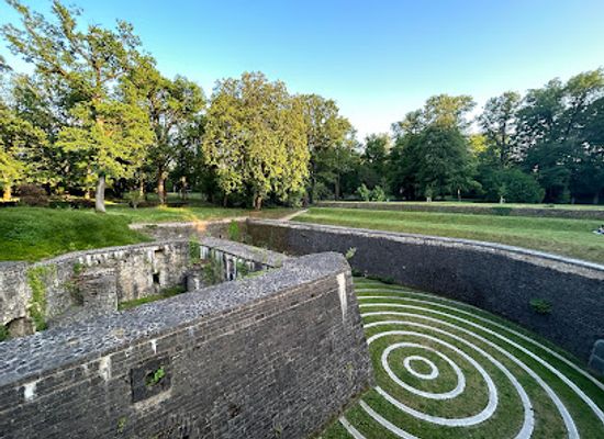luxembourg/luxembourg-city/attraction/municipal-park-of-luxembourg