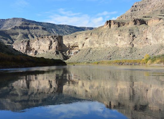 utah/san-rafael-swell/attraction/desolation-canyon