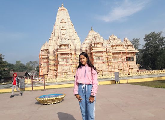 myanmar-burma/golden-triangle/attraction/myanmar-golden-temple