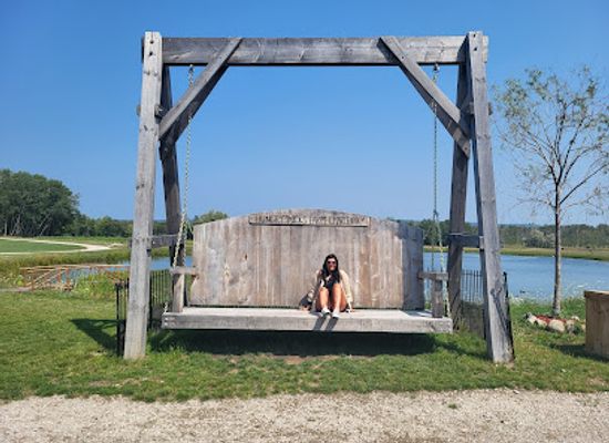 michigan/northern-michigan/attraction/hungry-ducks-farm