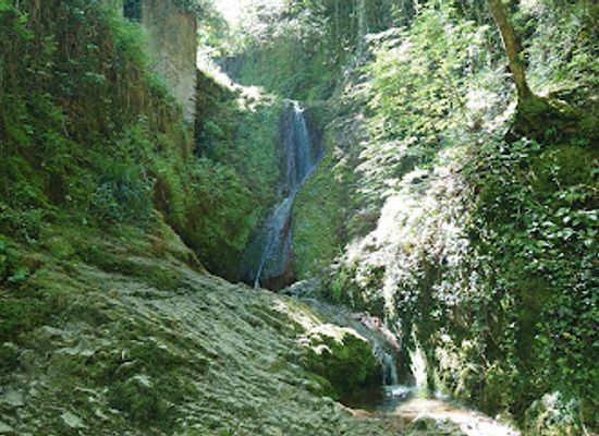 san-marino/acquaviva/attraction/cascata-di-canepa