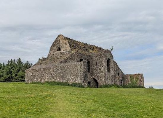 ireland/wicklow-mountains/attraction/the-hell-fire-club