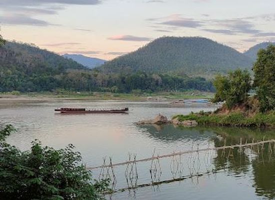 laos/luang-prabang/attraction/riverview-park