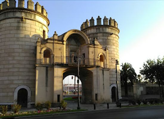 portugal/estremadura/attraction/plaza-la-soledad-badajoz