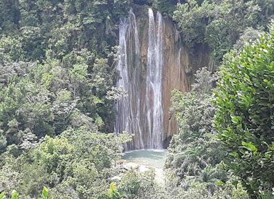 dominican-republic/samana/attraction/cascada-limon