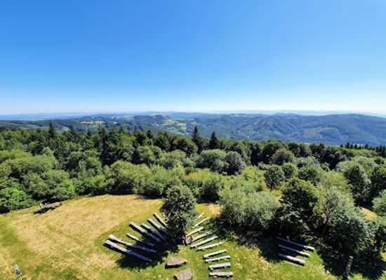 slovakia/trencin-region/attraction/lookout-tower-velky-lopenik