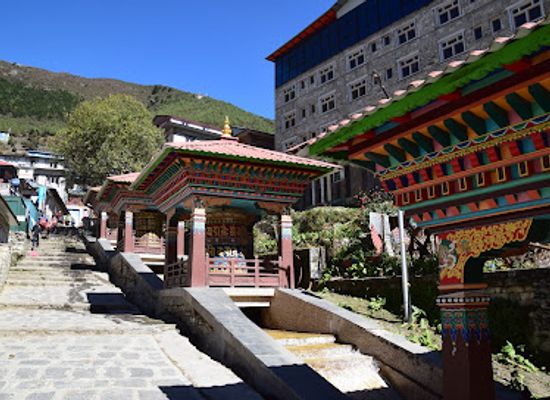 nepal/everest-base-camp/attraction/water-powered-buddhist-prayer-wheels