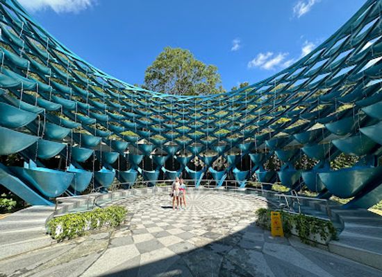 singapore/sentosa/attraction/symphony-streams