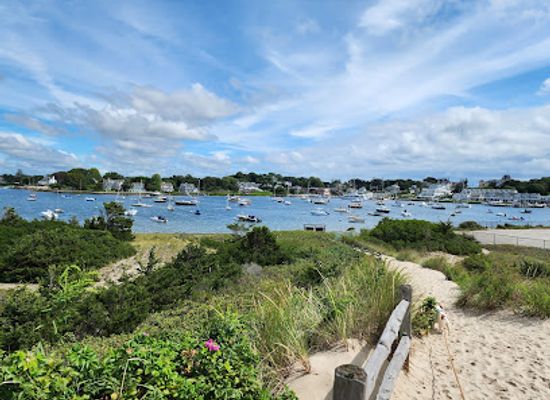 rhode-island/watch-hill/attraction/napatree-point-conservation-area