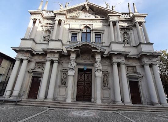 italy/brianza/attraction/santuario-della-beata-vergine-dei-miracoli