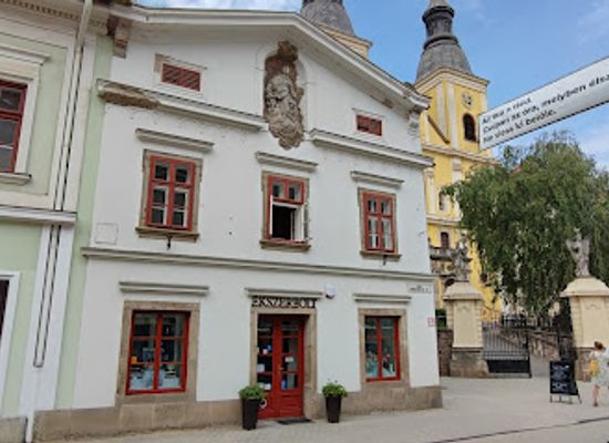 hungary/eger/attraction/carlone-haz