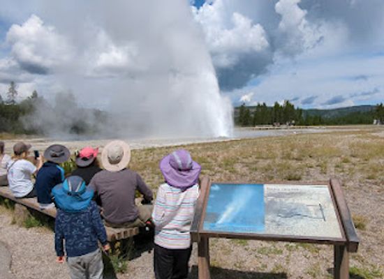 montana/yellowstone-national-park/attraction/daisy-geyser