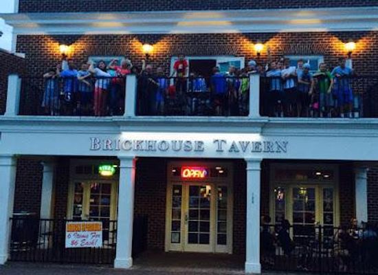 virginia/colonial-national-historical-park/attraction/brickhouse-tavern-williamsburg