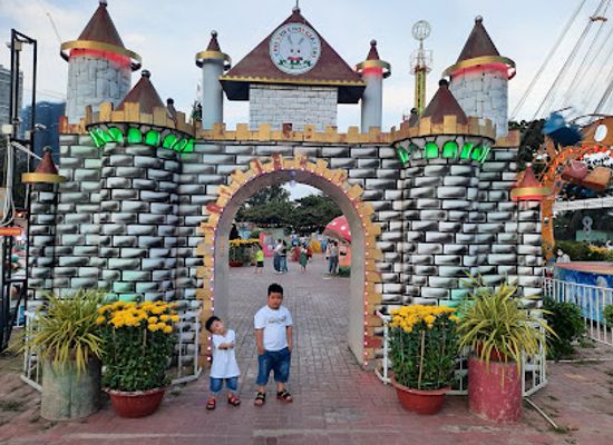 vietnam/vung-tau/back-beach/attraction/white-rabbit-amusement-park
