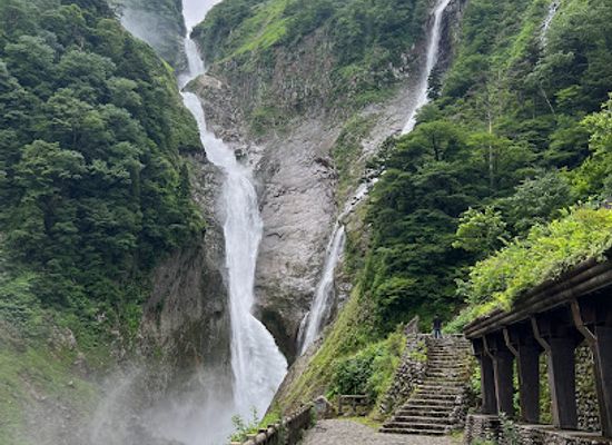 japan/chubu/attraction/shomyo-waterfall