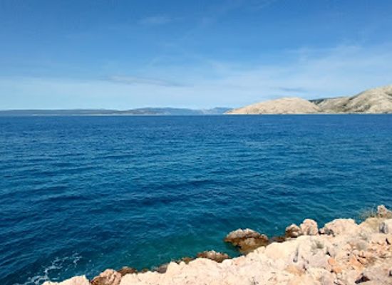 croatia/kvarner-gulf/attraction/beach-of-romantik