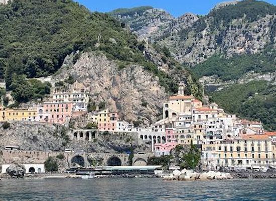 italy/sorrento/attraction/iamme-ia-gray-line-amalfi-coast
