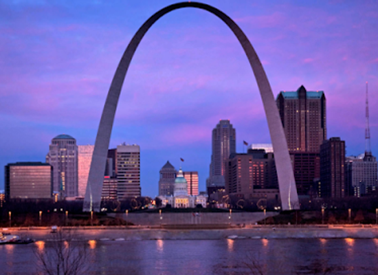 missouri/st-louis/downtown-st-louis/attraction/st-louis-riverfront