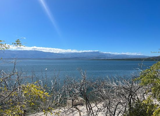 dominican-republic/enriquillo-valley/attraction/lago-enriquillo-national-park