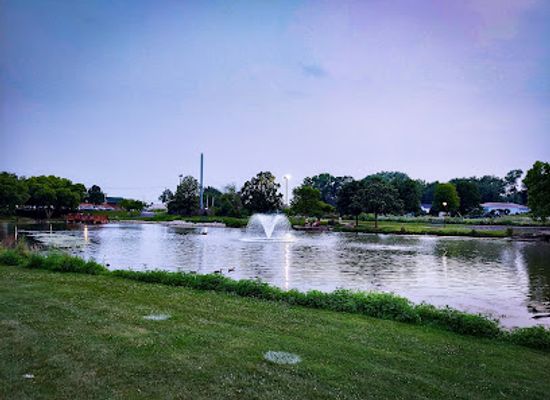 illinois/arlington-heights/attraction/kimball-hill-pond