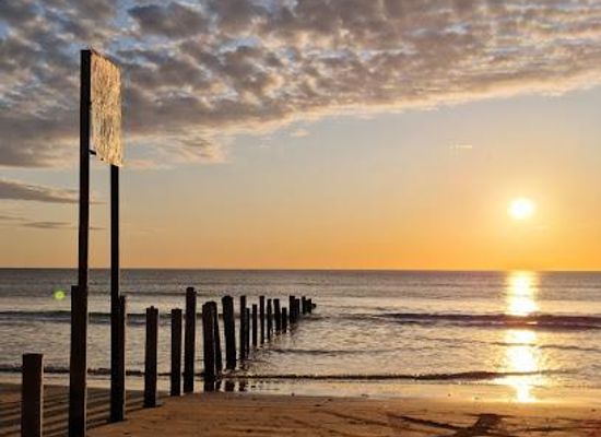 australia/fleurieu-peninsula/attraction/moana-beach