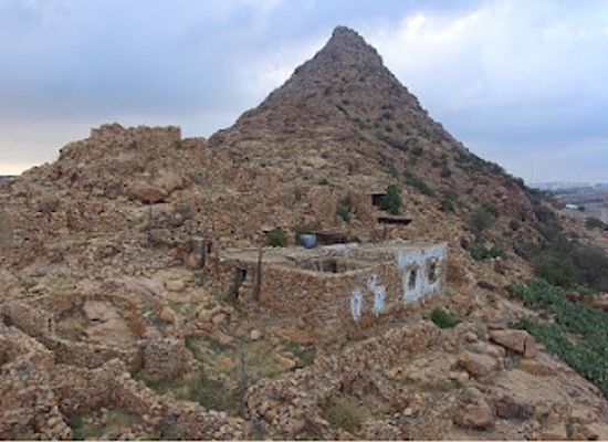 saudi-arabia/al-hada/attraction/qaryat-al-kummil-al-turathiyah